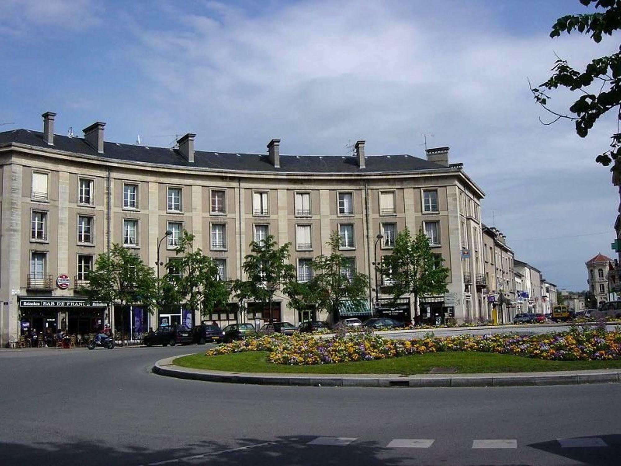 Abc Hotel Toul Exterior photo